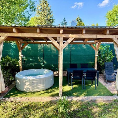 Sparkling Time Apartman Villa Hajduszoboszlo Luaran gambar