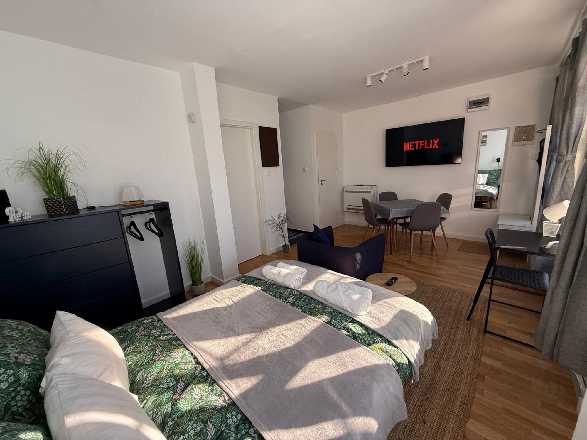 Sparkling Time Apartman Villa Hajduszoboszlo Luaran gambar